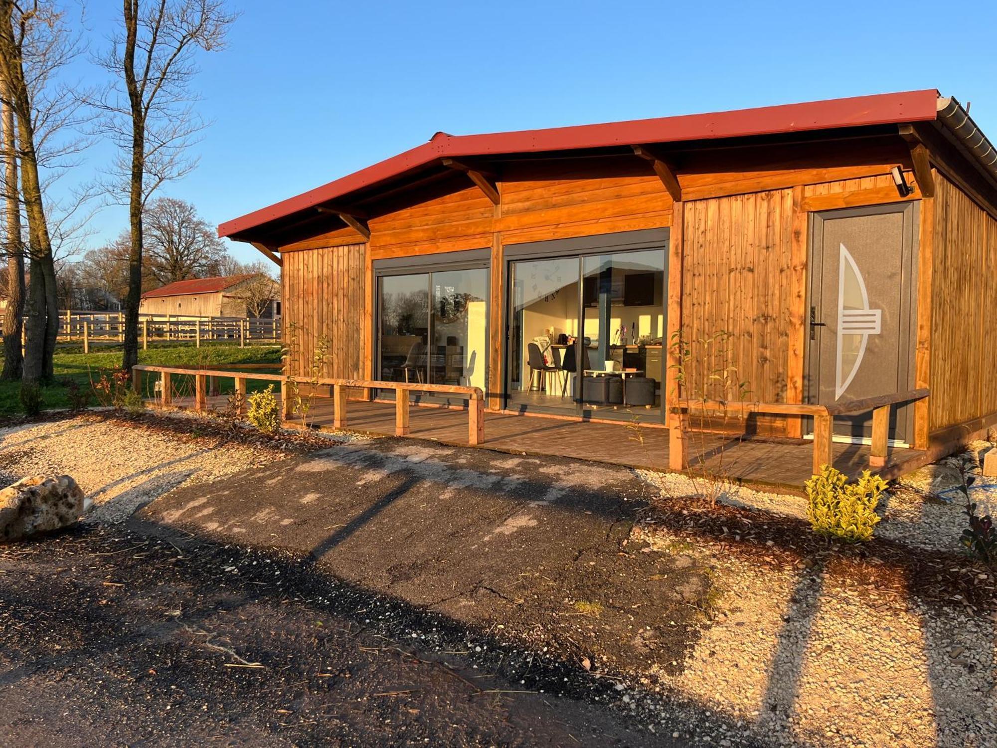 Petit Chalet Au Coeur De La Foret Proche Disney La Houssaye-en-Brie Eksteriør bilde